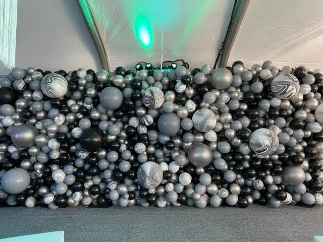 Balloon Wall
