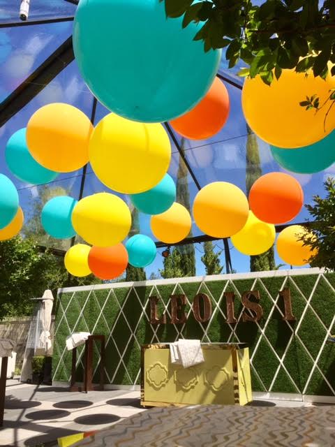 Jumbo Balloons