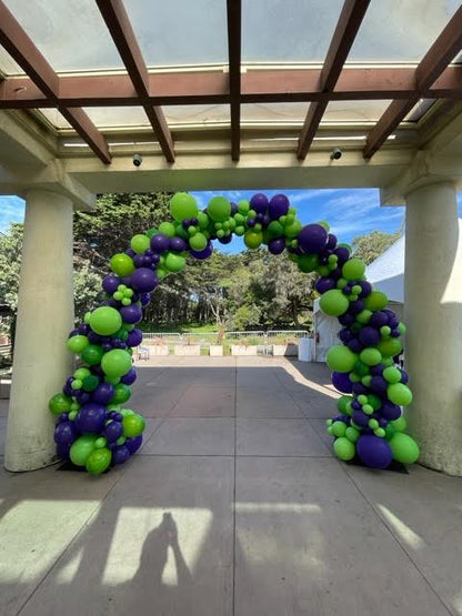 Organic Style Balloon Arch
