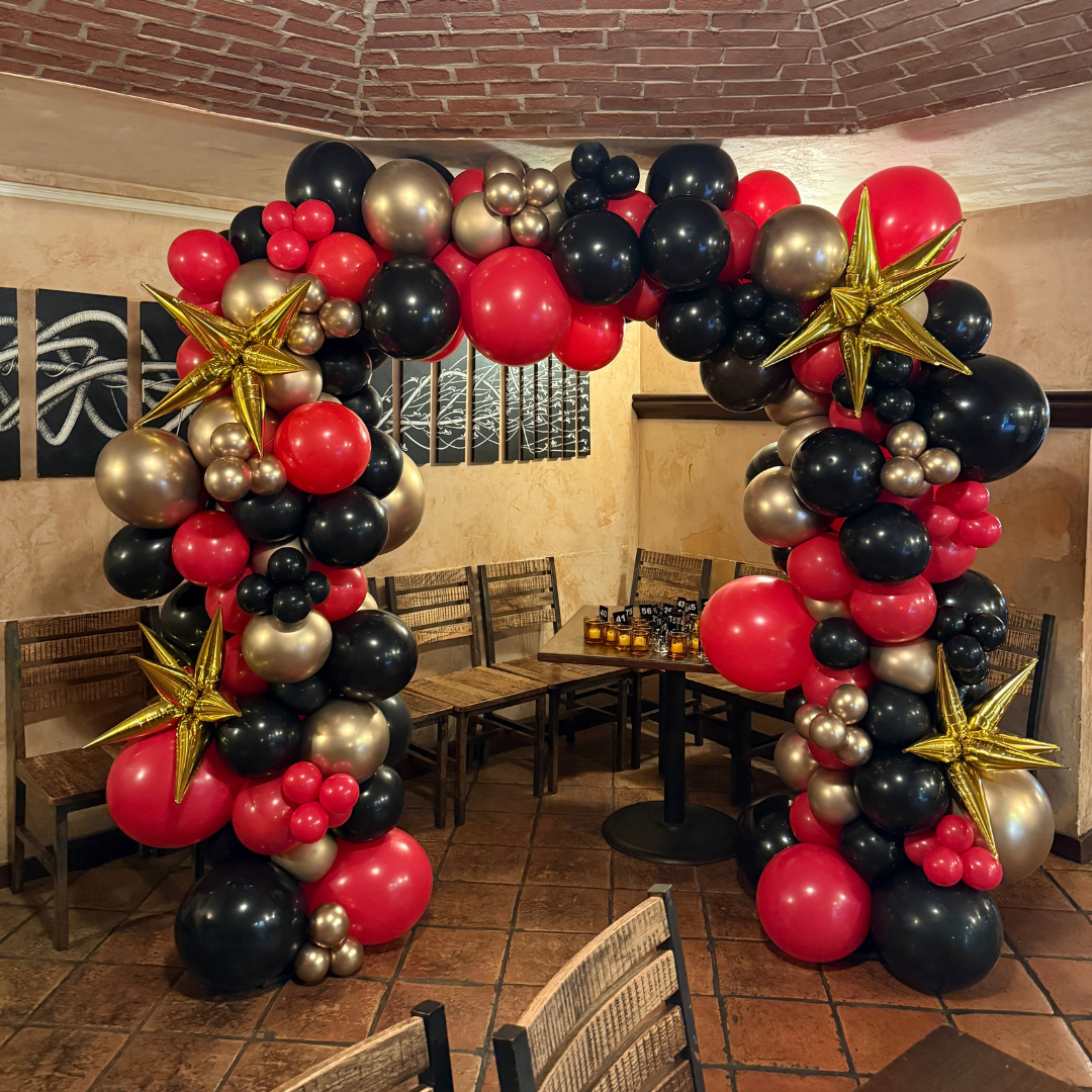 Organic Style Balloon Arch